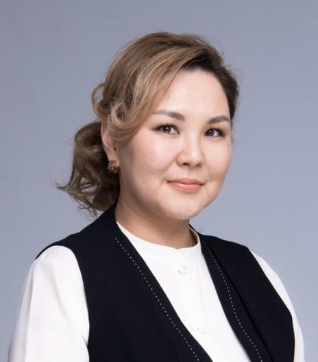 Айнур Исабаева