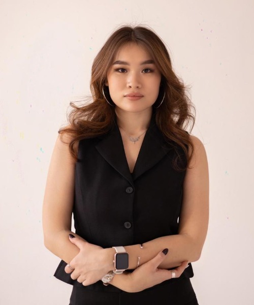 Жанна Бисенова